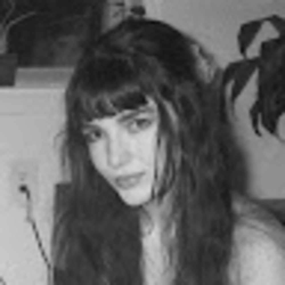 Meet your Posher, Dina